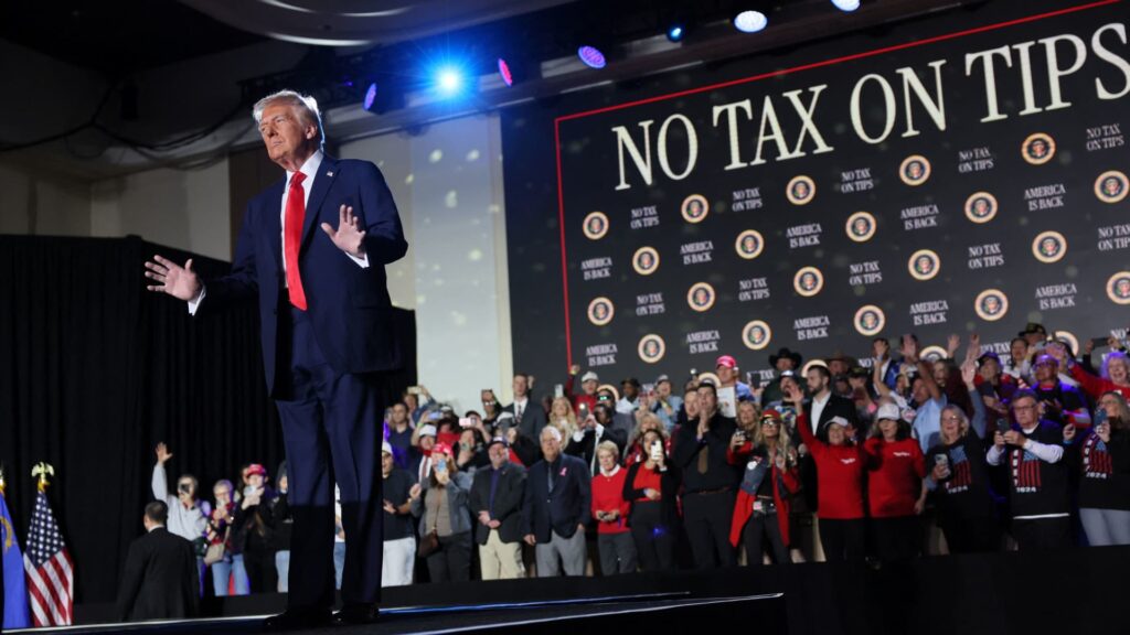 108092422 17378989082025 01 25t203950z 316702521 rc22hcaaxyiu rtrmadp 0 usa trump