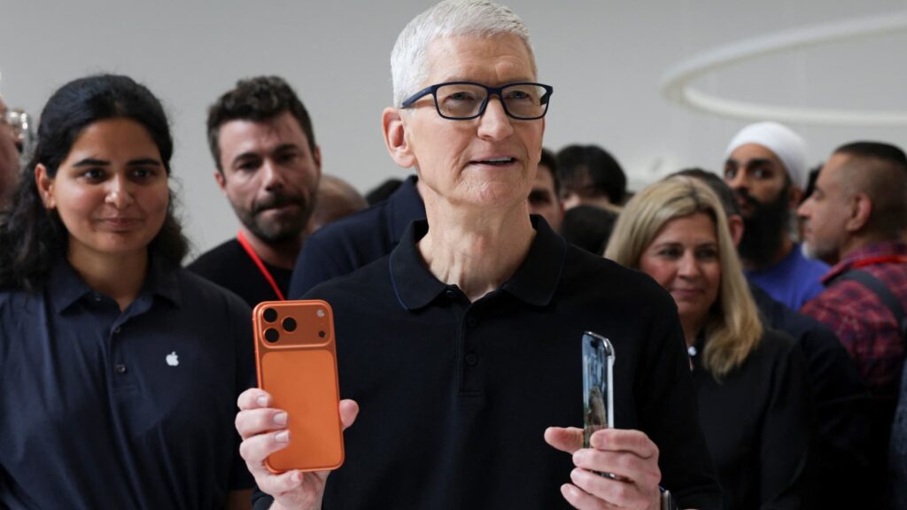 108196471 17574494282025 09 09t202220z 71127532 rc2joga0f3mo rtrmadp 0 apple event