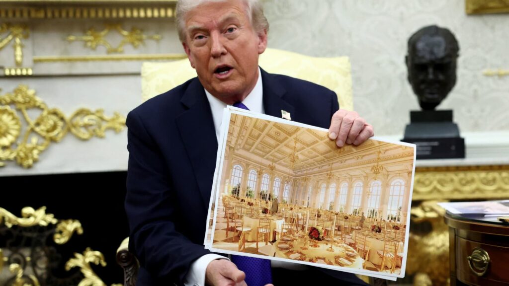 108215654 17611688792025 10 22t213342z 1223674873 rc29hhabjegu rtrmadp 0 usa trump
