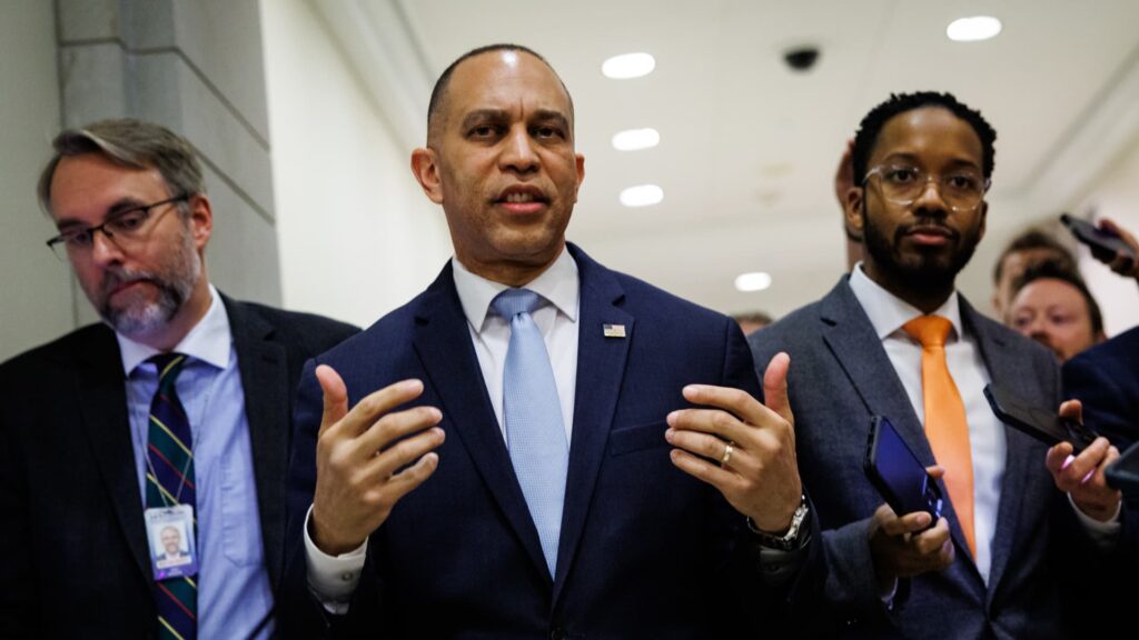 108284392 1774646879021 gettyimages 2268131398 Congress Continues To Work Towards Deal To Fund DHS