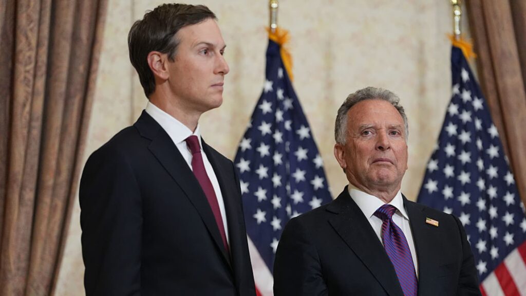 108291075 1776173596019 gettyimages 2270428086 Pakistan US Iran Vance
