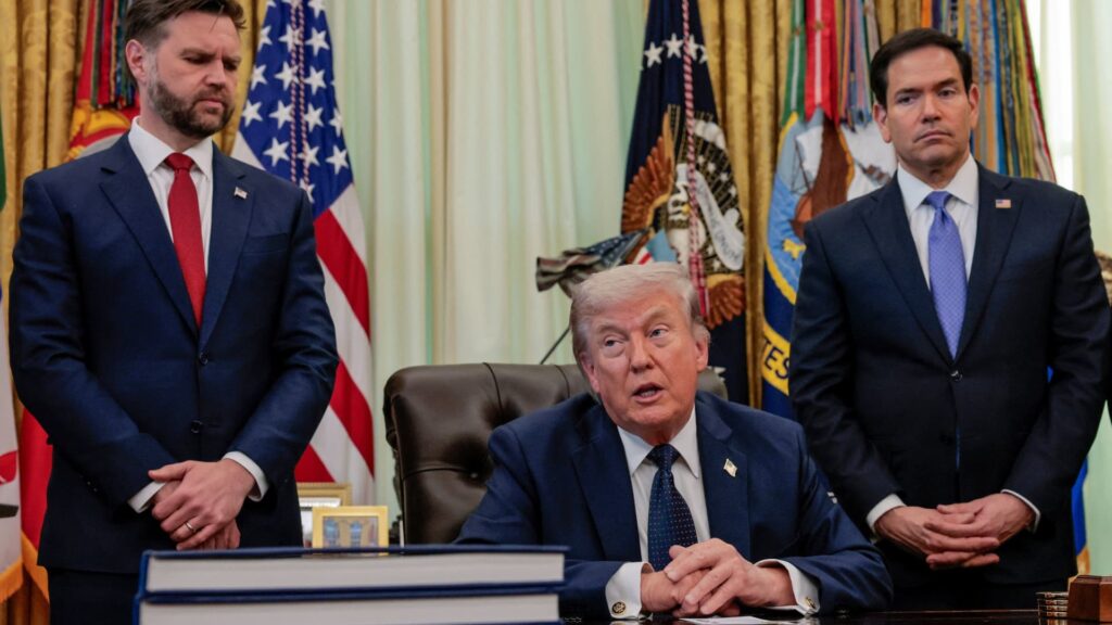 108296554 17769796792026 04 23t212712z 1083711709 rc29vkalzsh4 rtrmadp 0 usa trump