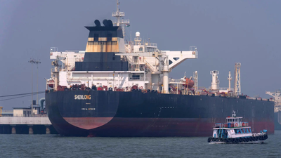 1776539801 strait of hormuz
