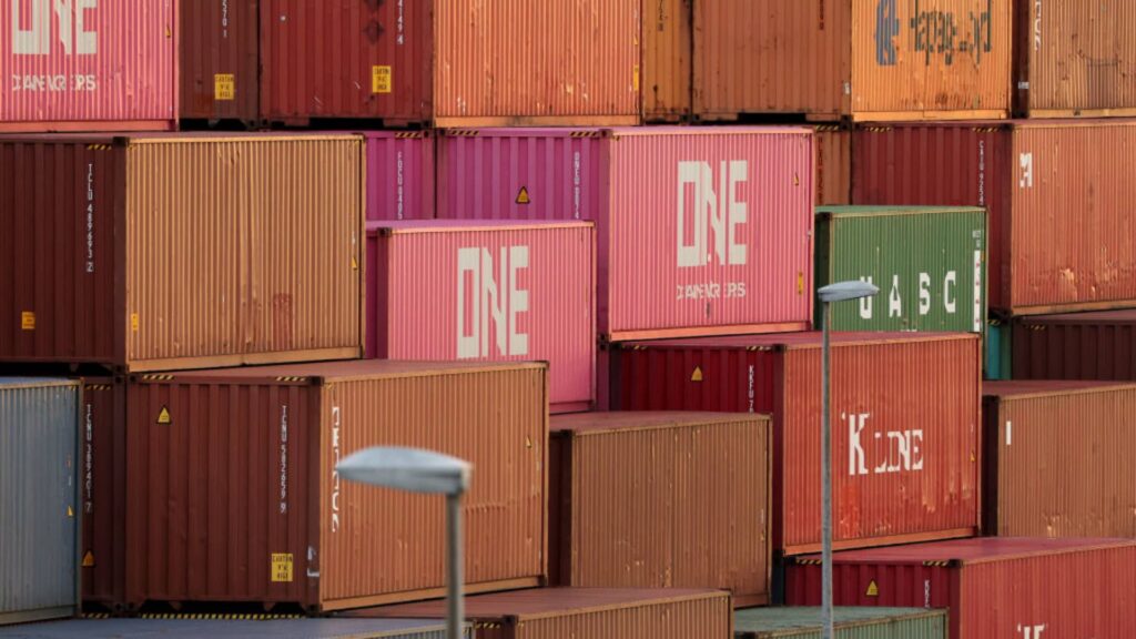107137735 1666228139613 gettyimages 1235971665 JAPAN TRADE