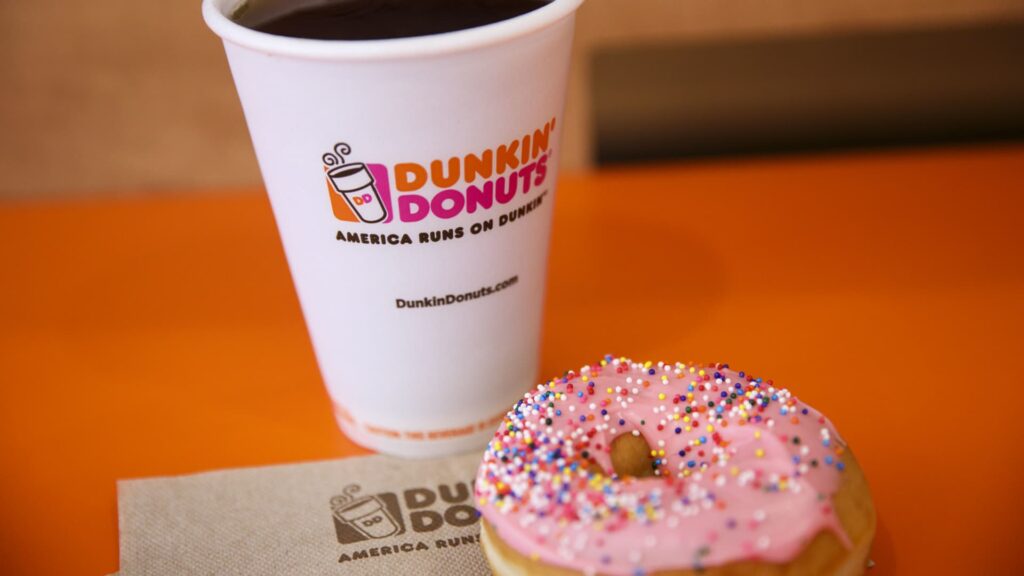 107281242 1691068745295 gettyimages 843749824 DUNKIN DONUTS