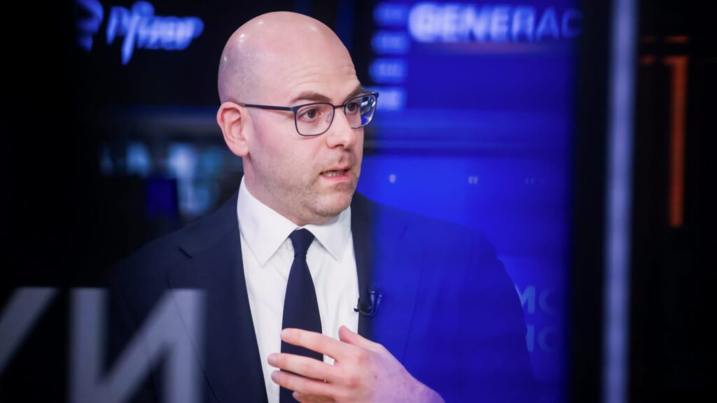 108223784 1762799604979 gettyimages 2245525710 MIRAN NYSE