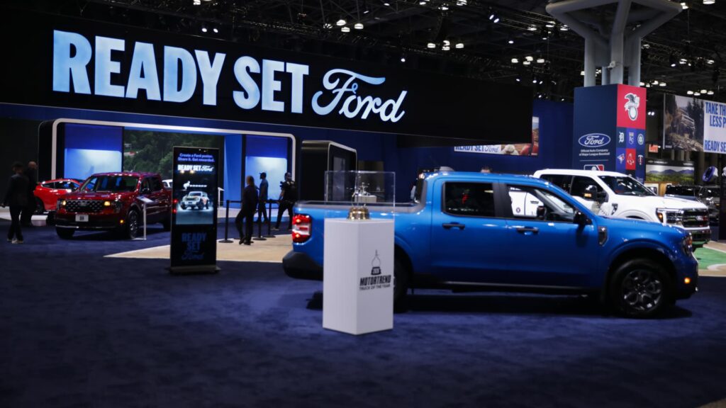 108287614 1775512894626 NYIAS 04022026 DeVries 50