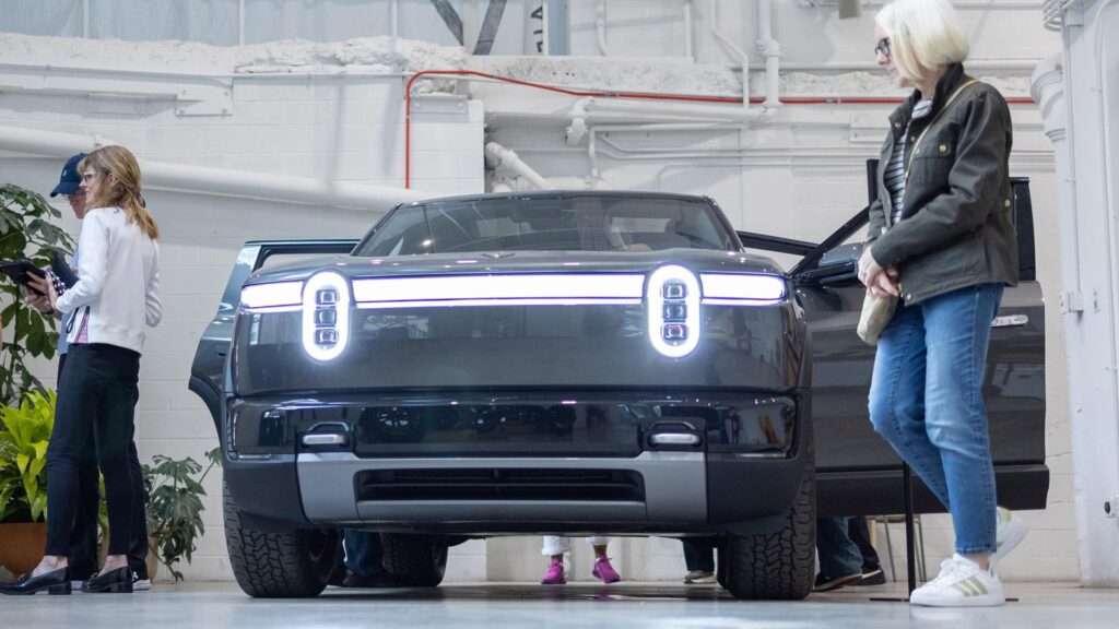 108297781 1777308295201 108297781 1777308210048 gettyimages 2272326273 BIZ AUTO RIVIAN R2 ROADSHOW TB