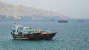 108304239 17782424782026 05 08t101235z 1690299643 rc2w4la767nx rtrmadp 0 iran crisis oman hormuz