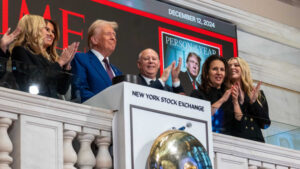 108307849 1778869934929 gettyimages 2189594646 trump563617 a0mazi2q