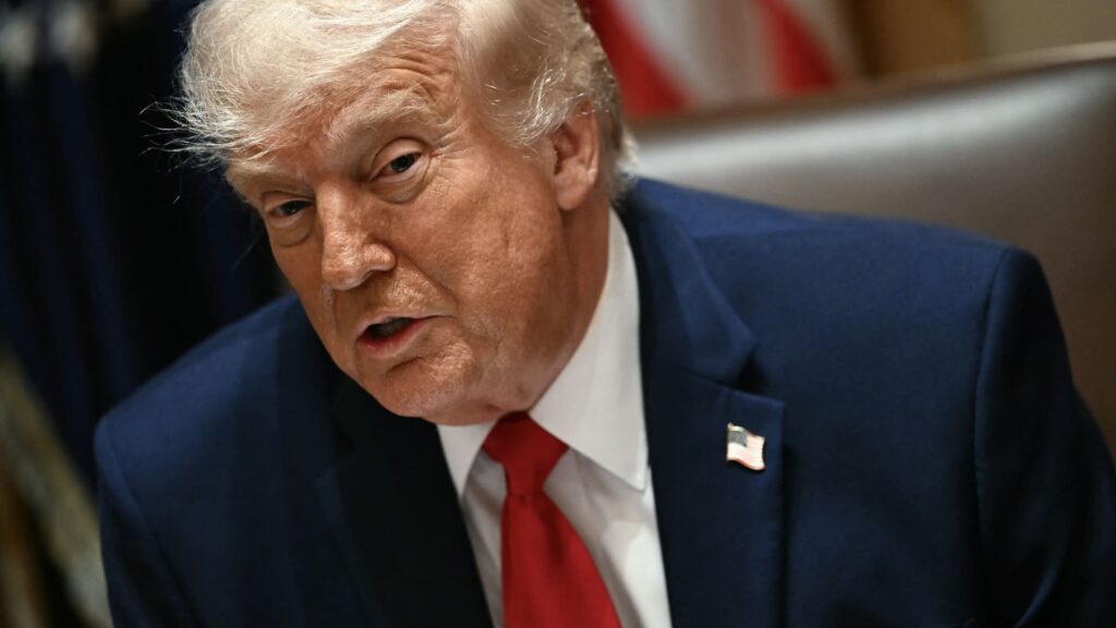 108312606 1779898168018 gettyimages 2277835725 AFP B48343R