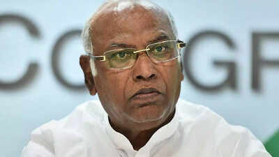 mallikarjun kharge admitted to hospital
