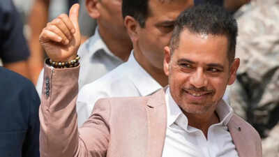 new delhi businessman robert vadra arrives at the enforcement directorates off