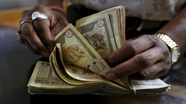 107350716 1703181149475 2016 10 07T120000Z 1568467837 D1AEUFOZOIAA RTRMADP 3 EMERGING MARKETS RATES