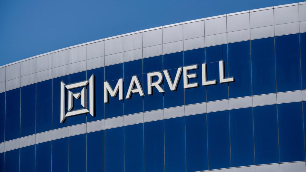 108190250 1756132836678 gettyimages 2169879267 INTEL MARVELL ALTERA