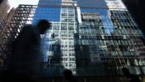 108248271 1767636247748 gettyimages 2241476296 anotherday129719494 macgdklv