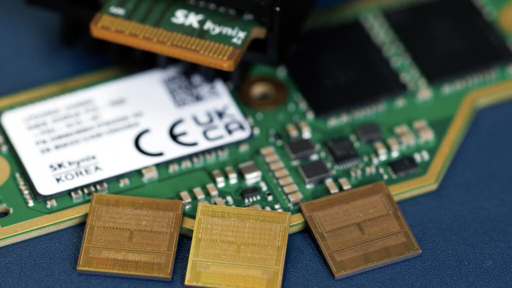 108275886 1773132814203 gettyimages 2210929634 SKOREA SK HYNIX