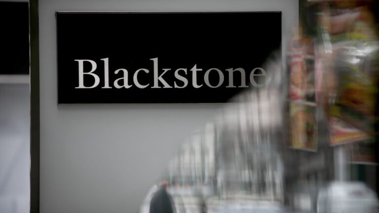 108281422 1774262783863 gettyimages 2161913494 BLACKSTONE EARNS