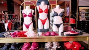 108288144 1775584341985 gettyimages 2239708395 VICTORIAS SECRET
