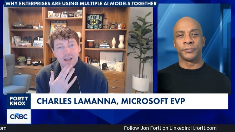 108307742 260515 Charles Lamanna Microsoft EVP