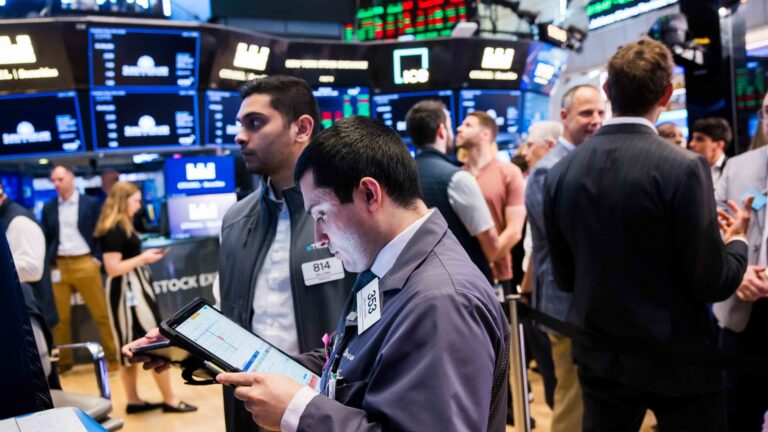 108316819 1780585605520 Traders Photo 20260604 KK PRESS 020