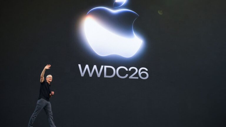 108318289 17809385162026 06 08t170612z 1012781791 rc2tplaa5h5o rtrmadp 0 apple wwdc