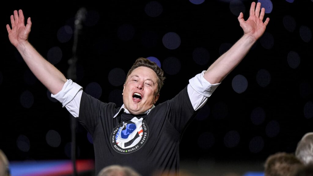 108318547 1780964553416 gettyimages 1249371195 SPACEBOOK