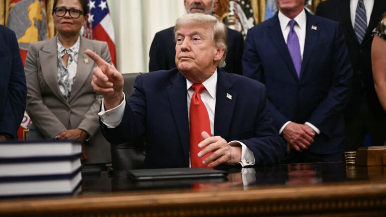 108320636 1781209194920 gettyimages 2280449685 AFP B6TL6U9