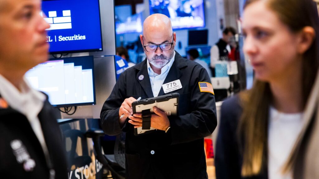 108322610 1781626040979 Traders Photo 20260616 KK PRESS 013