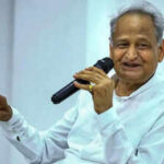 ashok gehlot addresses media in jaipur