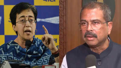 atishi slams education minister dharmendra pradhan over limited bank options on portal