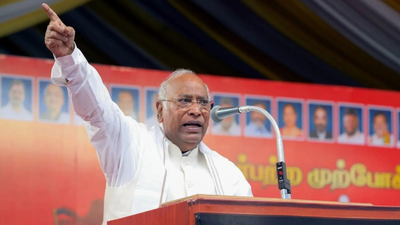 bjp mps move privilege letter against kharge