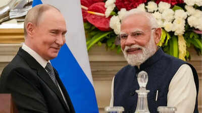 putin with pm modi