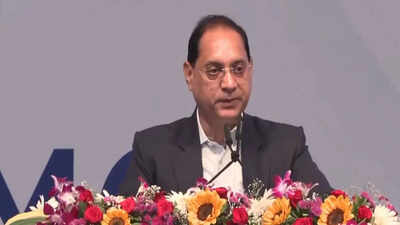 sebi chief calls for optimum regulation to deepen indias financial markets amid global shocks