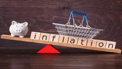 uk inflation falls to 32 before bank of england rate decision