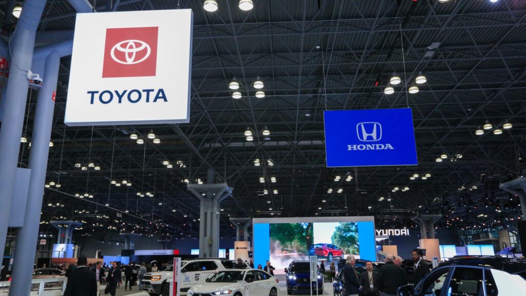108134294 1745263978237 NYIAS DeVries 04162025 127