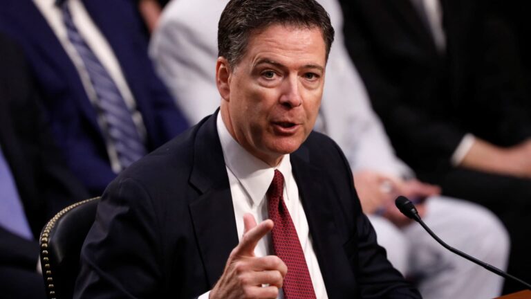 108231156 17640110462025 11 24t174930z 656884731 rc243ia2k146 rtrmadp 0 usa trump comey
