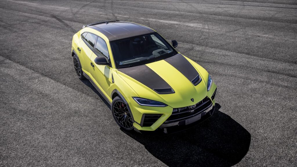 108328972 1782853782352 Lambo Urus