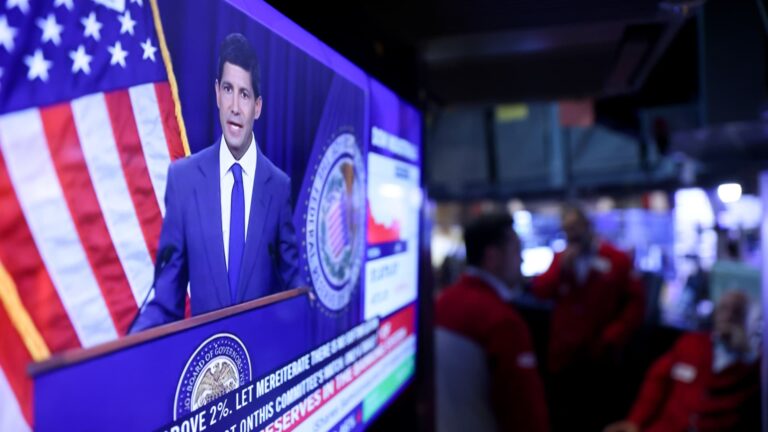 108341942 1785350811988 gettyimages 2287525782 WARSH FOMC NYSE
