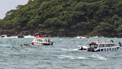 1783914657 vietnam boat tragedy