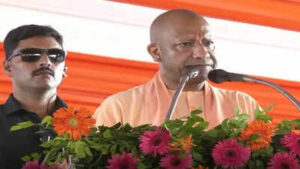 cm yogi at maha vriksharopan 2026 calls 35 crore sapling drive a grand endeavour to honour mother earth