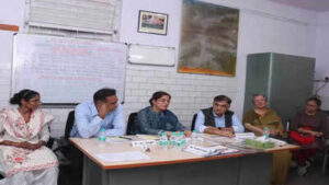india needs national strategy to improve access to new cancer therapies experts