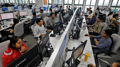 indias service sector
