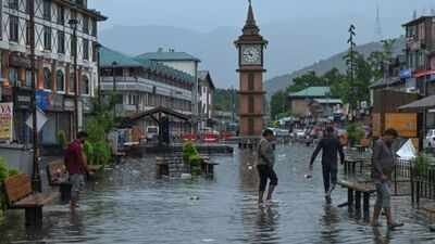 lal chowk flooded ani image
