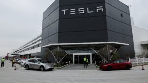 108291072 17761734872026 04 14t090502z 1765770947 rc2sokaecd2n rtrmadp 0 tesla china