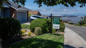 108323578 1781729854044 gettyimages 2281471615 US HOUSING