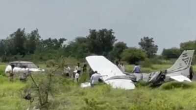 baramati crash