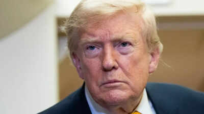 capital one counters trump on blocking trump accounts