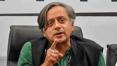 congress mp shashi tharoor