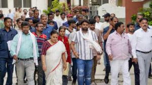 jharkhand govt holds talks with students over protests in ranchi
